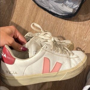 Vejas so cute pink & red